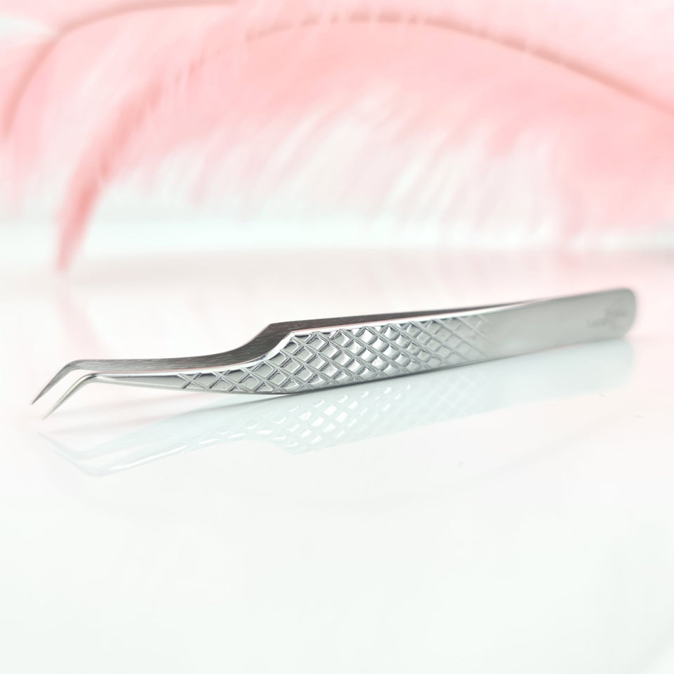 Angled Volume Tweezers